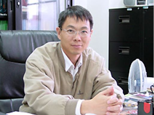 Tein-Yaw Chung  Professor and Director of International Bachelor Program in Informatics (CSE)